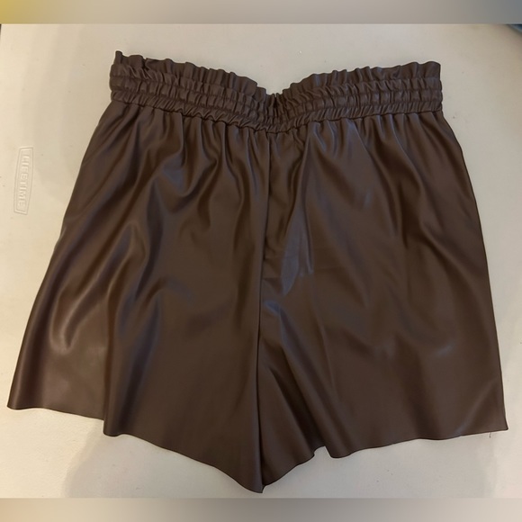 Somewhere in LA Brown Leather Shorts - Picture 2 of 3